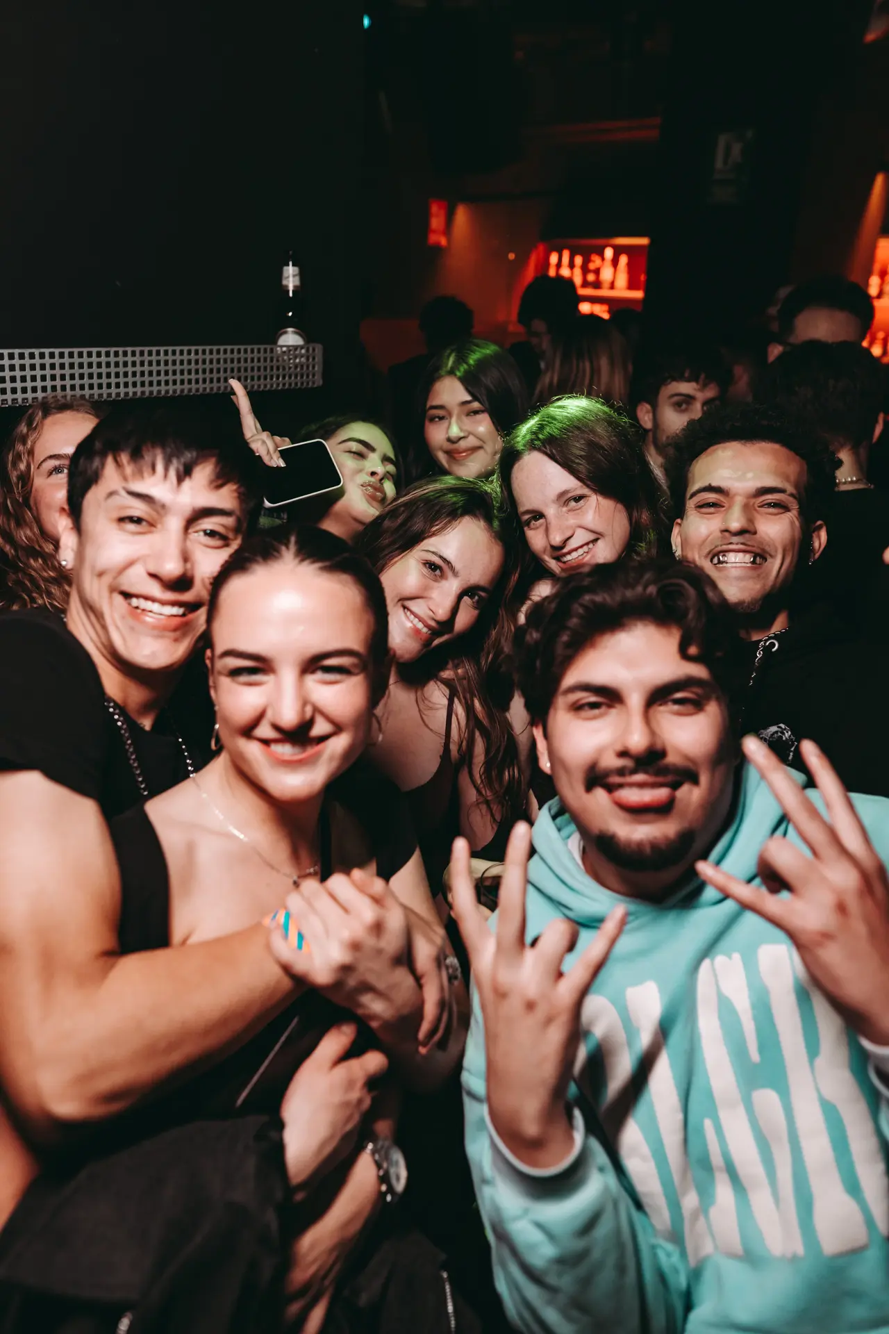 barcelona party pass nightlife fun