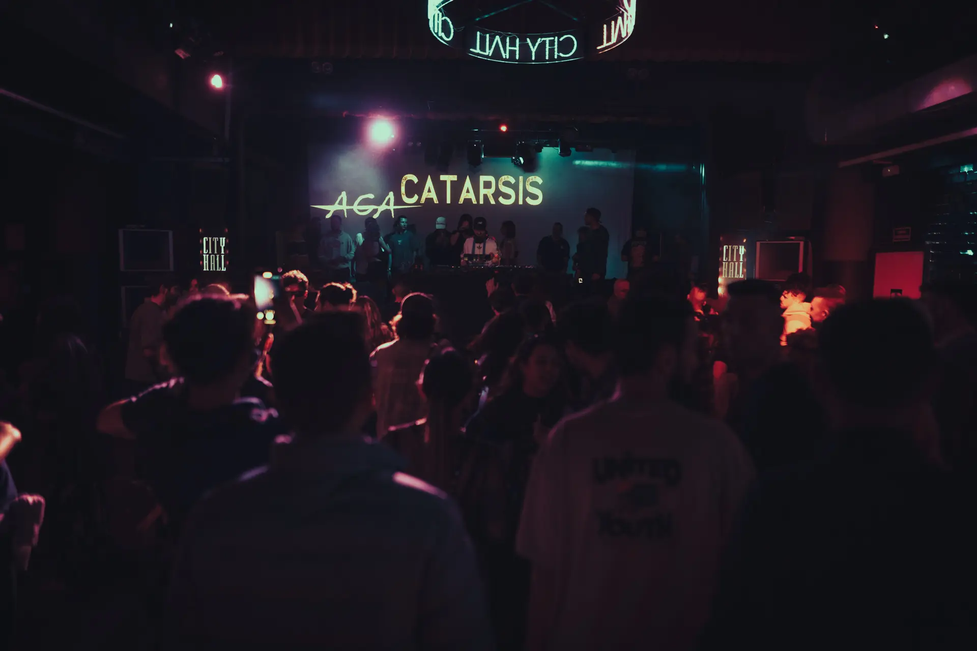 barcelona party pass vip club entry image