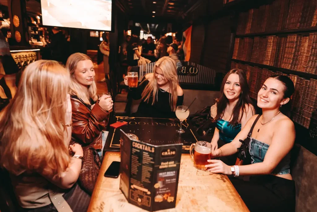 barcelona nightlife areas recommendations