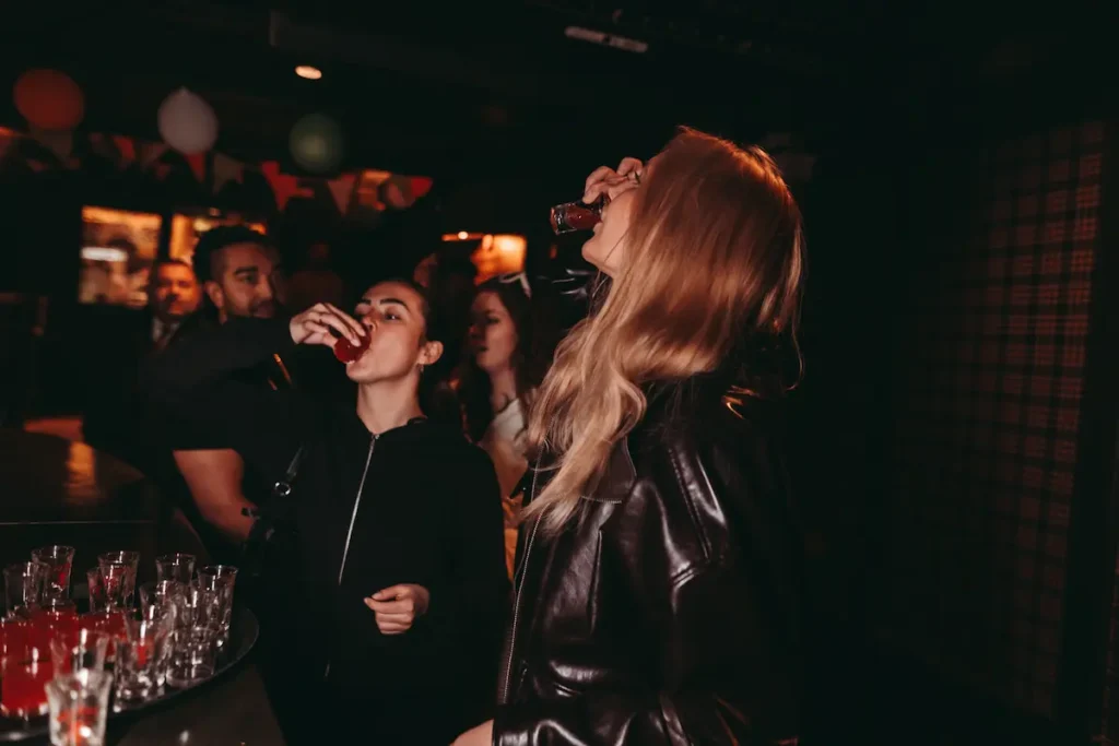 barcelona spring break party scene